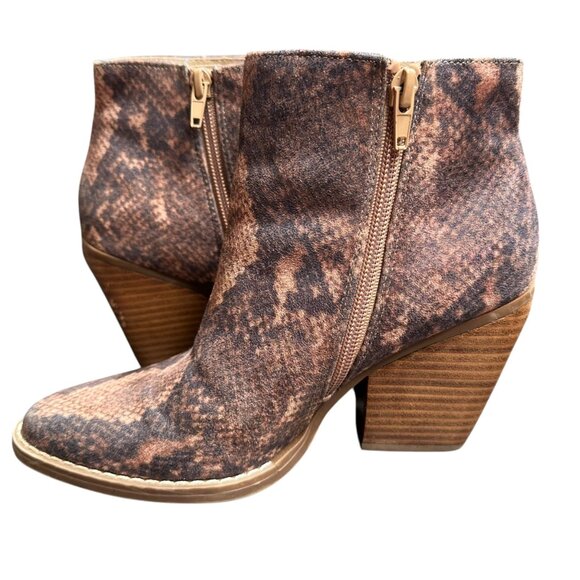 Madden Girl Brown Snake Print‎ Ankle Boots Block Heels Side Zip Country Size 6 - Picture 8 of 10